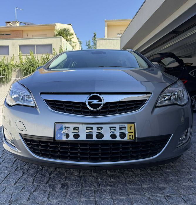 Opel Astra Sports Tourer Cosmo 1.7 Cdti 125 cv, 2011,  161.000 km.