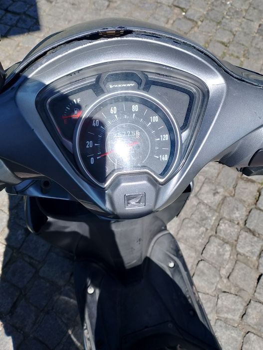 Vendo Honda vision 2019