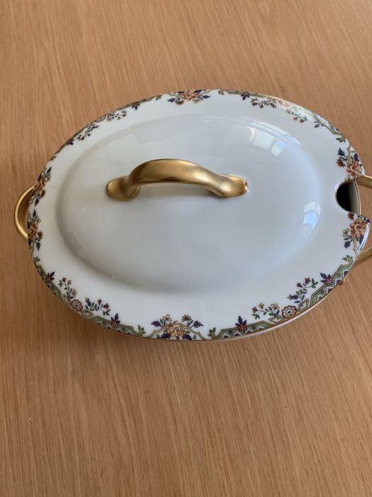 Terrina Limoge peça muito bonita