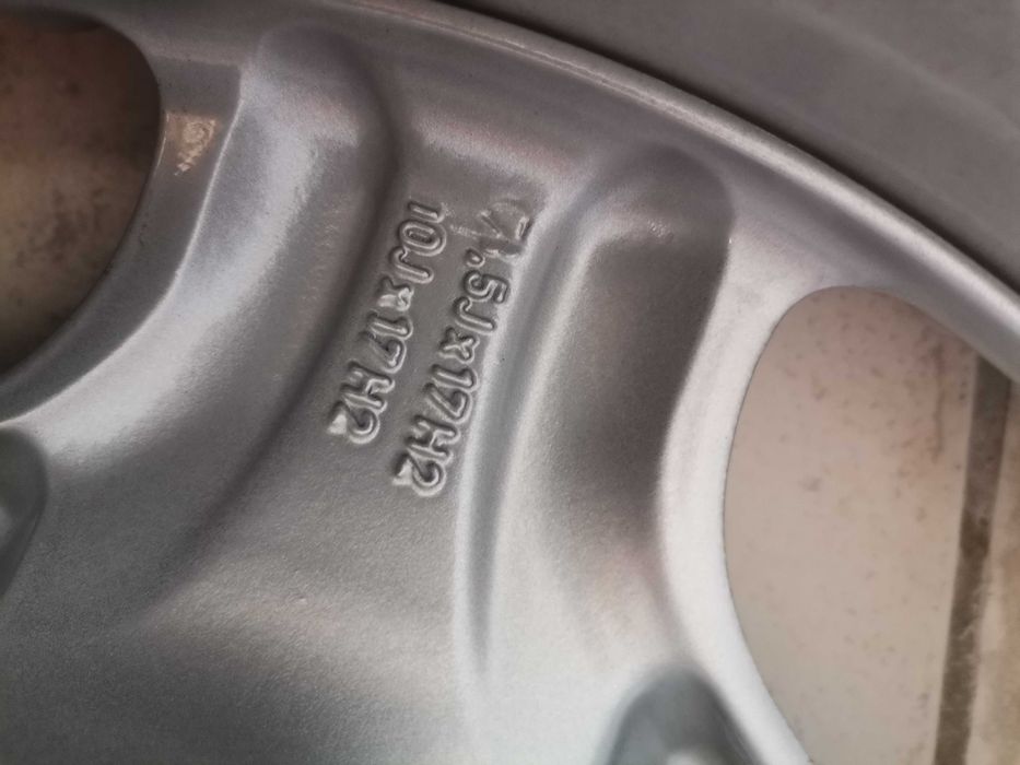 Vendo 4 jantes 17 5x112 + pneus tudo novo