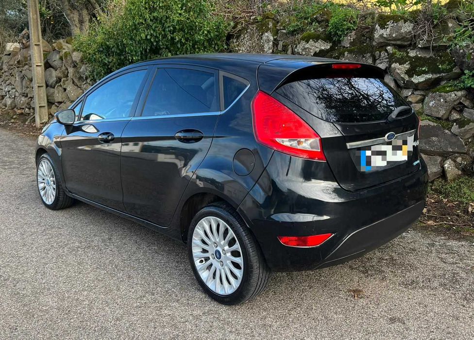 Ford Fiesta 1.4 tdci - 2011 - Full Extras