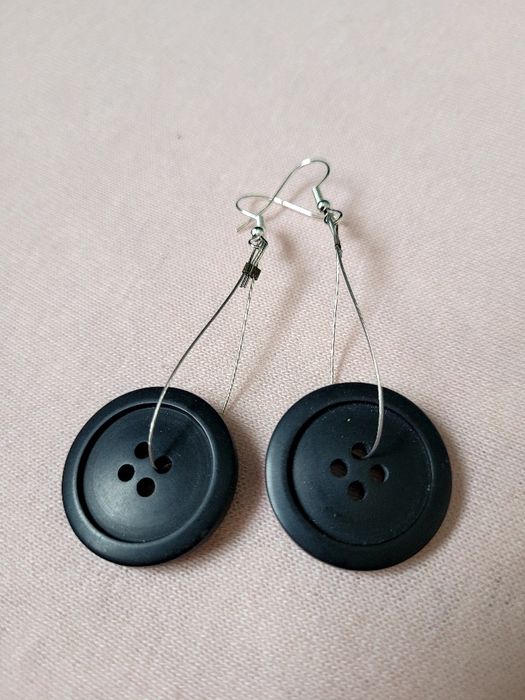 Kolczyki guziki bardzo efektowne