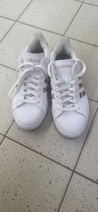 Buty damskie sportowe Adidas