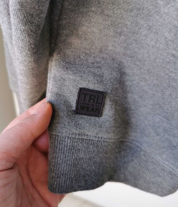 Bluza męska TROLL – pulower z wysoką stójką | stan idealny