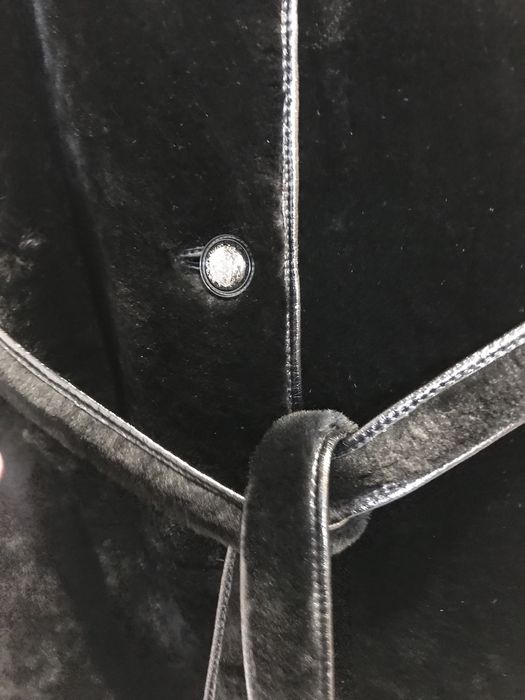 Шуба мутон натуральна 44р