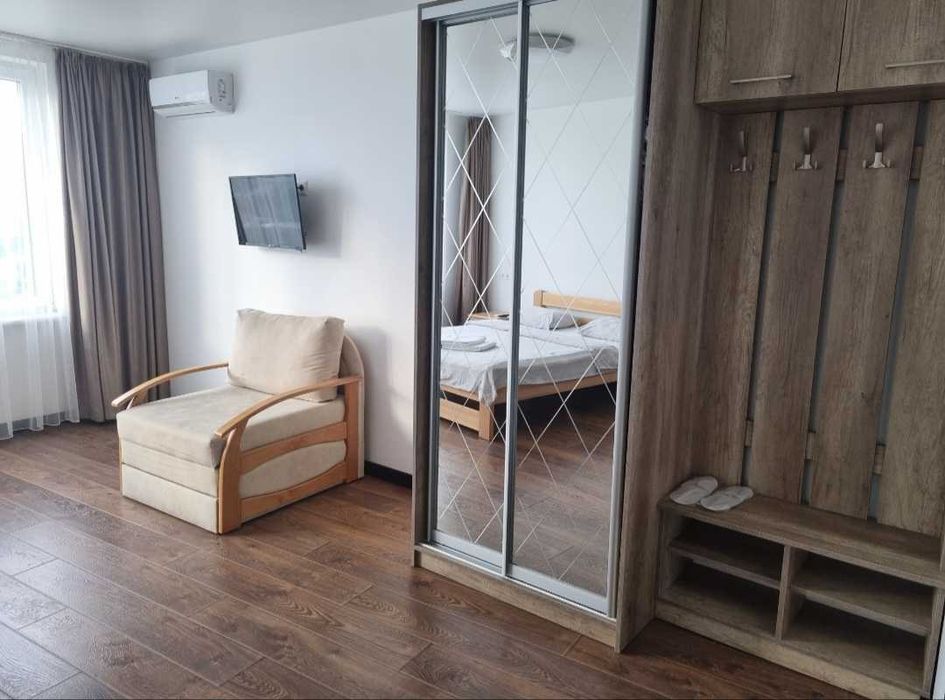 Автоеомне живлення Подобова, погодинна оренда квартир Сихів, Бережансь