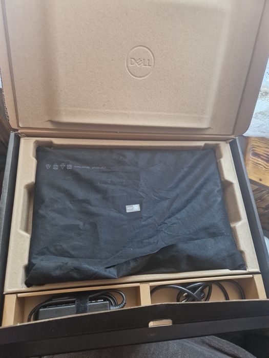 Laptop Dell  latitude 3550