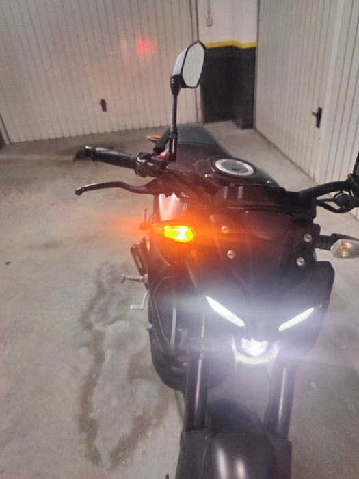 Novos dados Mota para vender até final da semana  dono dela vai deixar Portugal  Mota Yamaha   MT-125 ano 2022 como nova