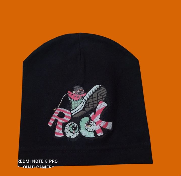 Шапка для хлопчиків. Підходить до куртка