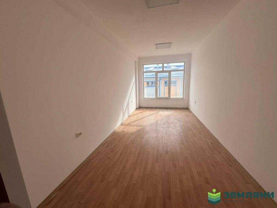 Продаж приміщення під офіси 600м2 вул.Б.Хмельницького (6)