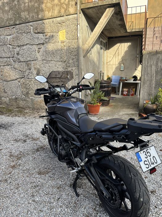 Yamaha tracer 900