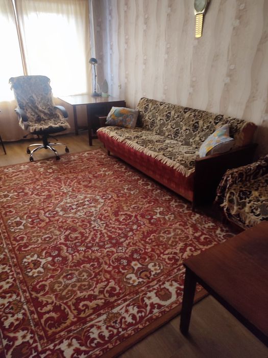 Сдам 2 кімнатну квартиру по суточно