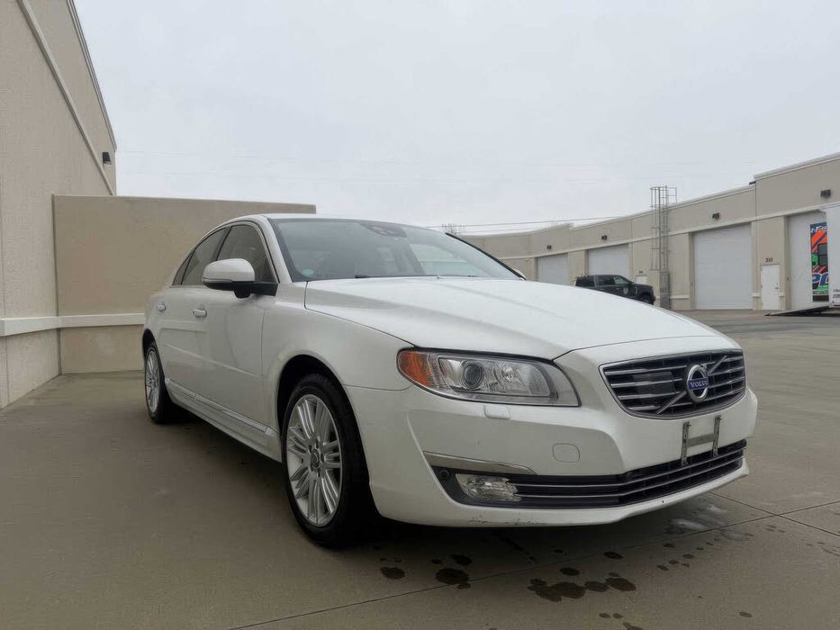 Volvo S80      2016