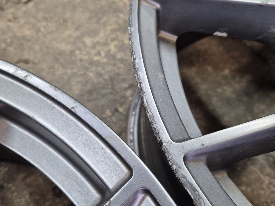 Felga BMW 18"  2szt!!! style 547 OEM 5x120 8 5J