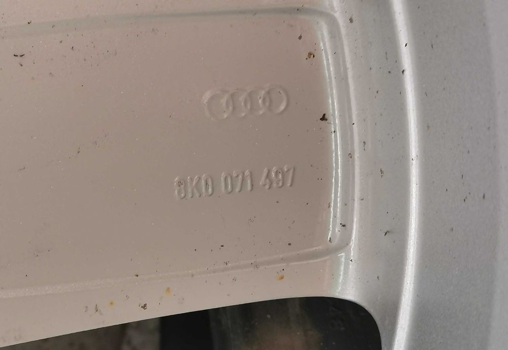 Felga aluminiowa 7Jx17 Audi A4 5x112 ET46 demo