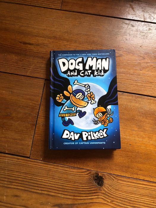 Banda desenhada do Dog man and cat kid em inglês