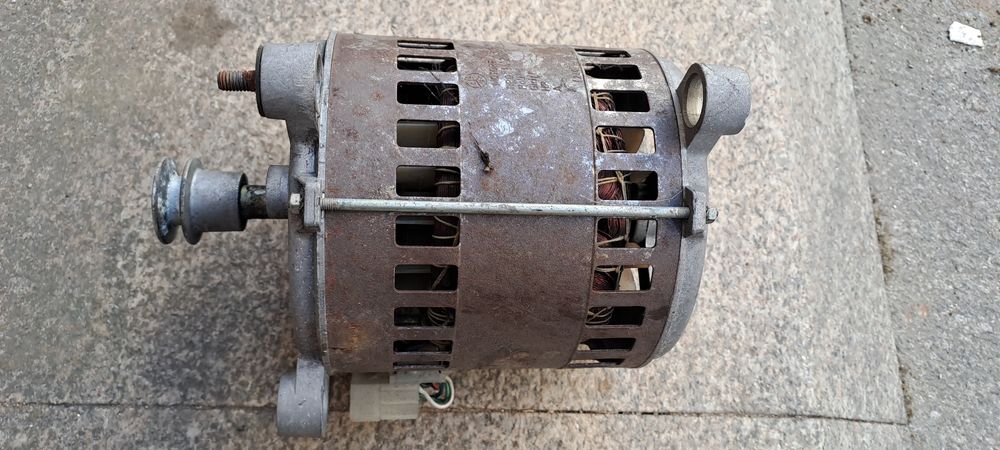 Motor eléctrico indução