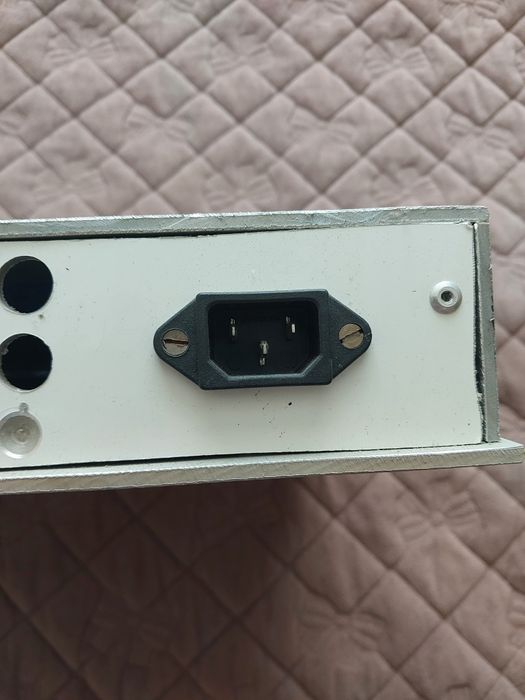 Охолоджувальна підставка для ноутбука/ігрової консолі (3 вентилятори)