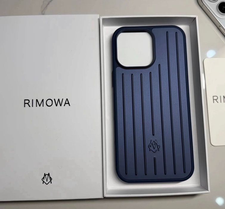 Чохол Rimowa алюмінієвий на 16 pro max 16 pro orange
