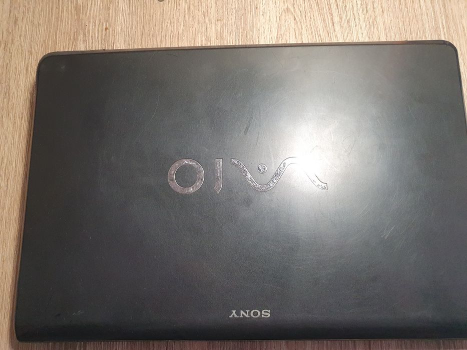 Ноутбук Sony Waio pcg-81115l