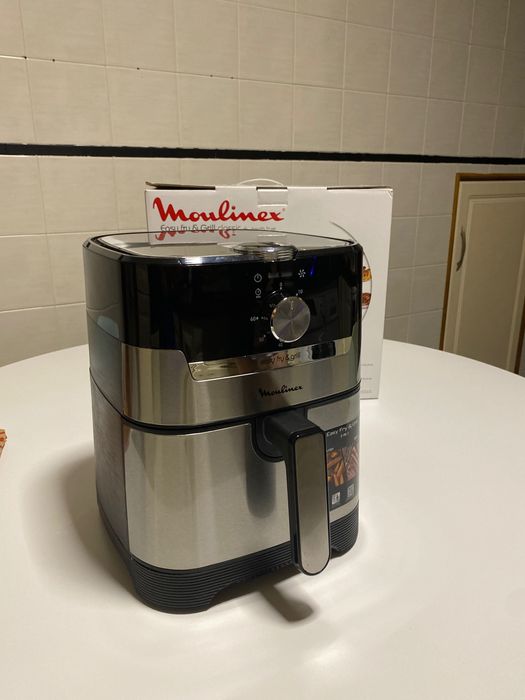 Air Fryer novinha em folha