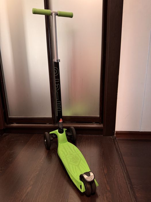 Самокат Micro Maxi