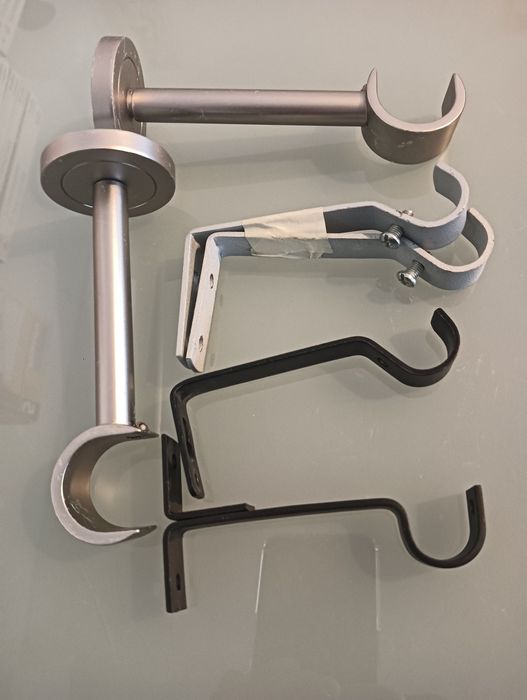 Suportes ponteira metálicos para varão cortinas  - Novos!*