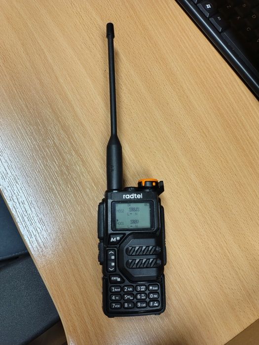 Krótkofalówka radiotelefon przenośny Radtel RT-590 pasmo lotnicze air