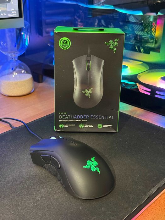 Rato Gaming Razer com Fio DeathAdder Essential