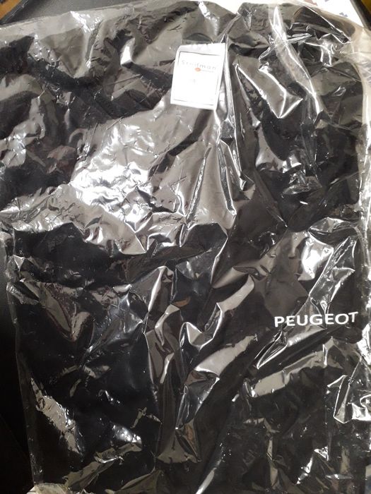 Roupa fardamento Peugeot