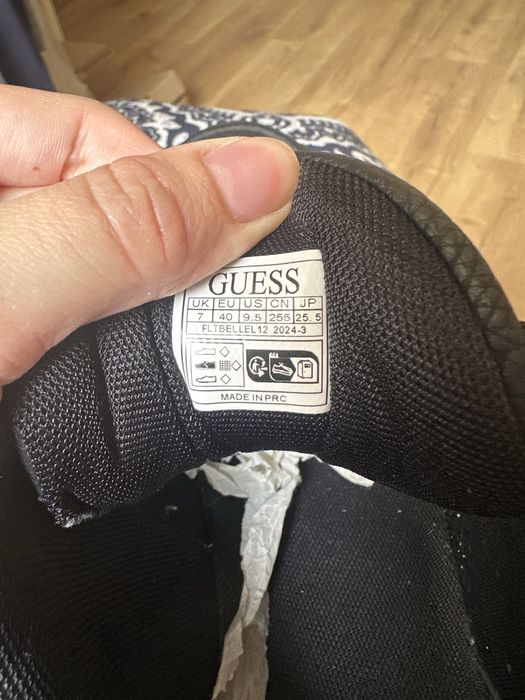 Sneakersy Guess 40