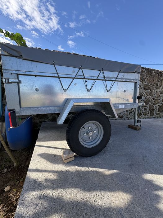 Reboque para carro - como novo