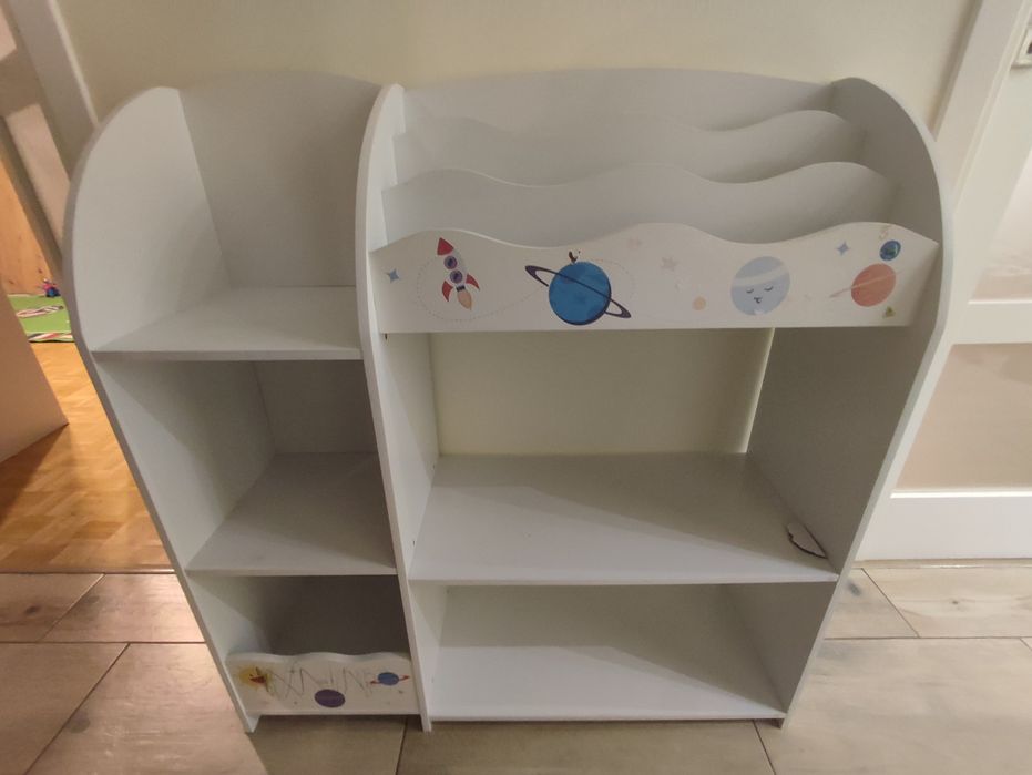 regał dziecięcy/ niemowlęcy