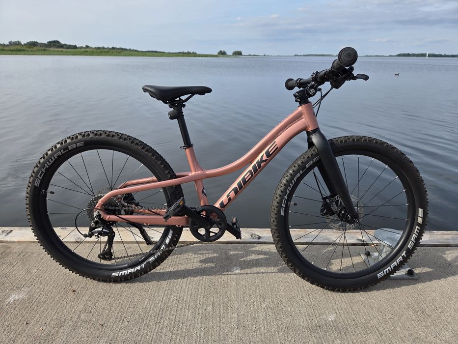 Unibike Rock 24 - piękny rower dla dziewczynki  w super stanie- 24 cale