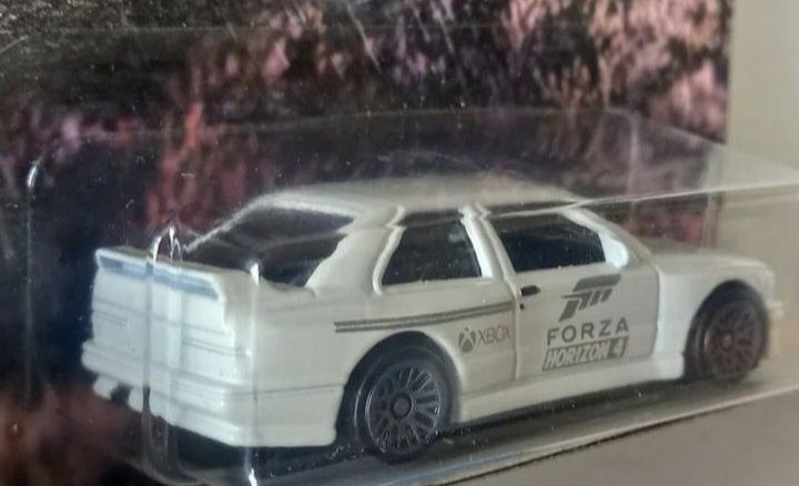 Conj 2 hot wheels 92 bmw m3