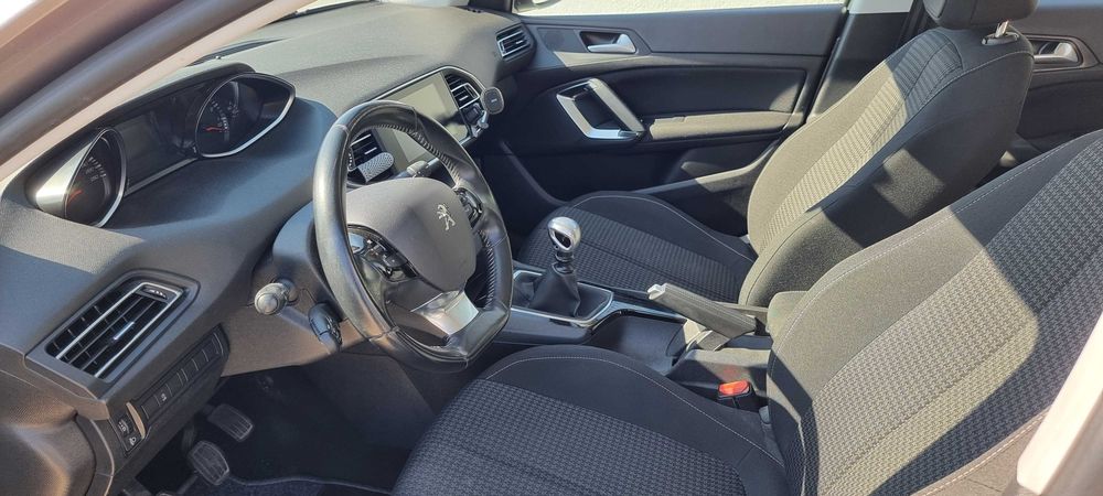 Peugeot 308 1.2 Puretech