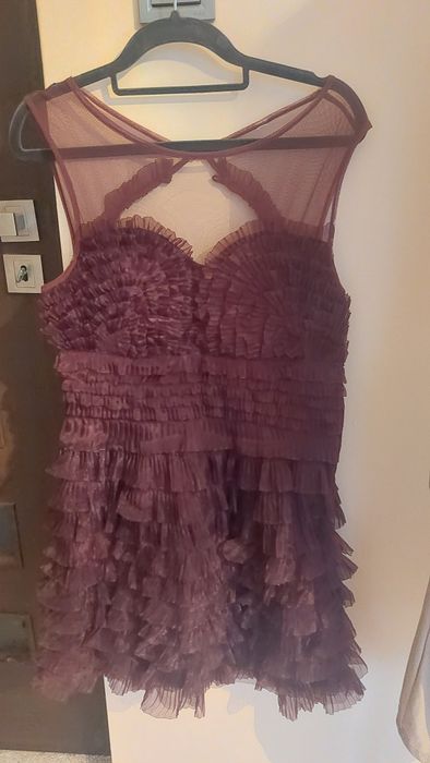 Sukienka  na imprezę