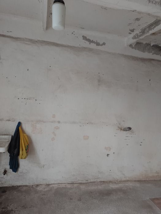 Продам кап.гараж.Мотор 1