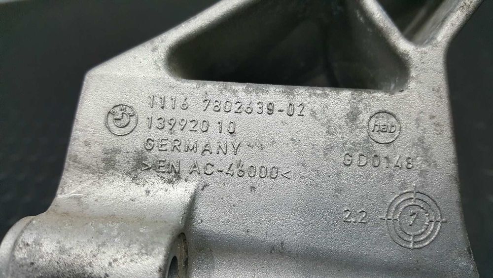 SOPORTE DO ALTERNADOR BMW SERIE 1 BERLINA (E81/E87) 118D