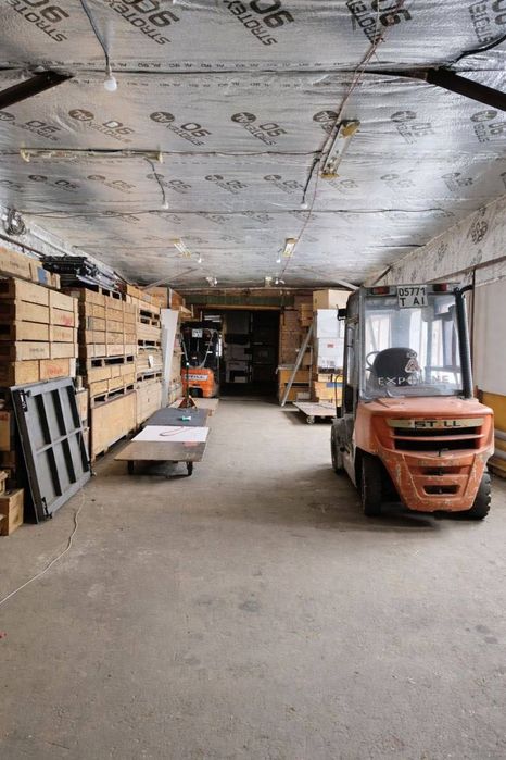 Виробничо складське приміщення 1500м2, Радистів 64