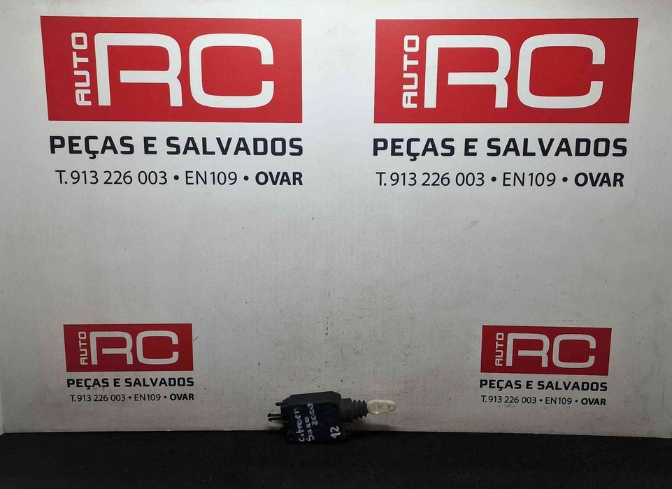 Fecho de deposito de combustível - CITROËN SAXO