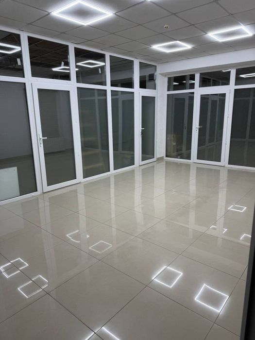 Здаються комерцінйні приміщення в м.Мукачево