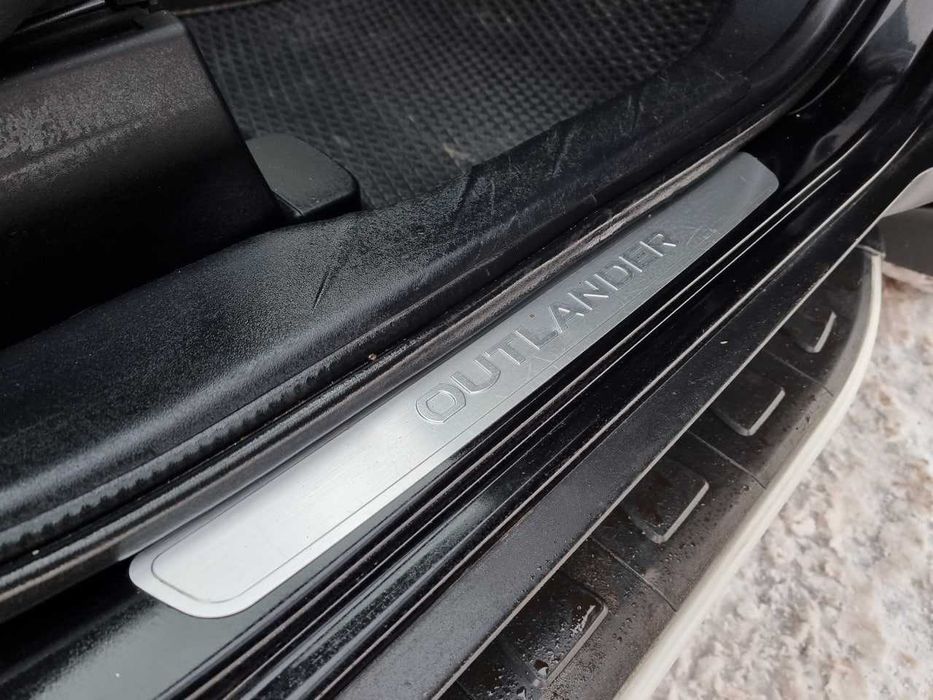 Продам  Mitsubishi Outlander XL 2008. Можна в розстрочку, під викуп.