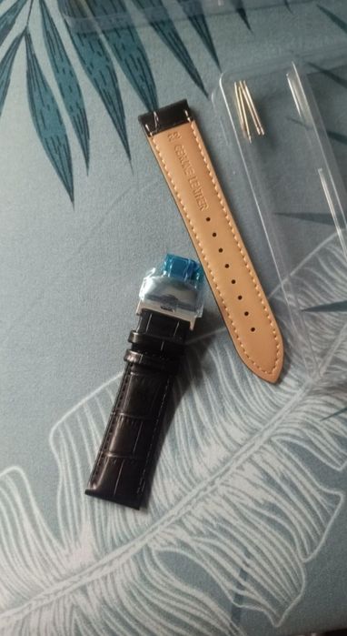 Czarny skórzany pasek do zegarka 22mm