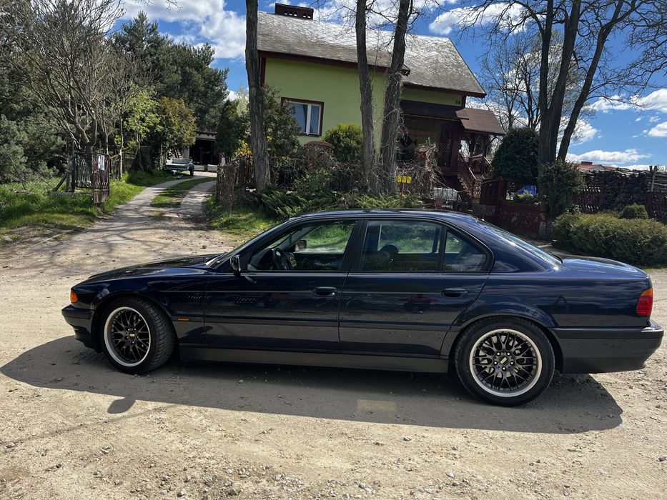 Bmw 7 e38 4,4 v8