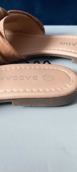 CCC Bassano klapki rozm. 36 beżowe zamsz