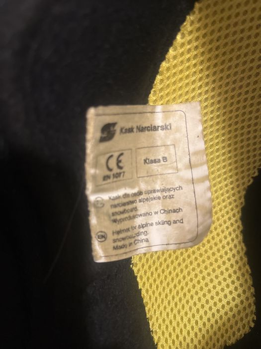 Kask snowboardowy / narciarski