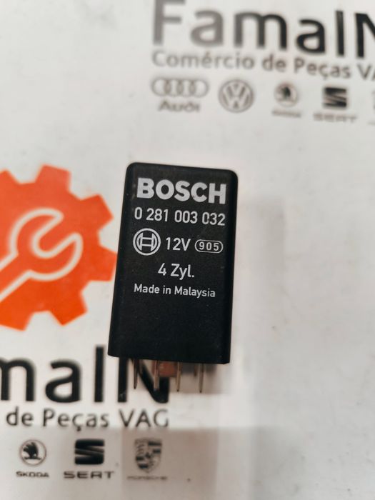 Relé AUDI A4 B6 AUDI A4 B6