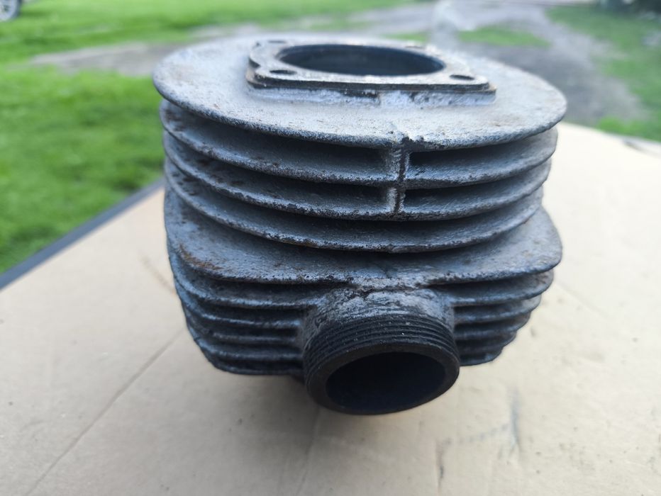 Cylinder wsk wfm okrągły 125