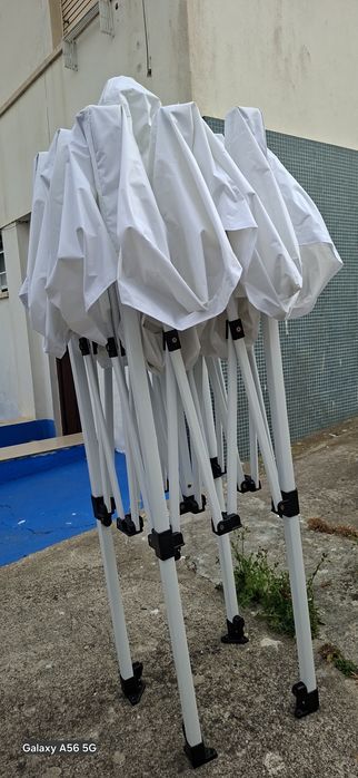 Tenda para feiras e eventos.  Camping,  festas , pupilas, feiras, mil e uma utilidade  praias etc..